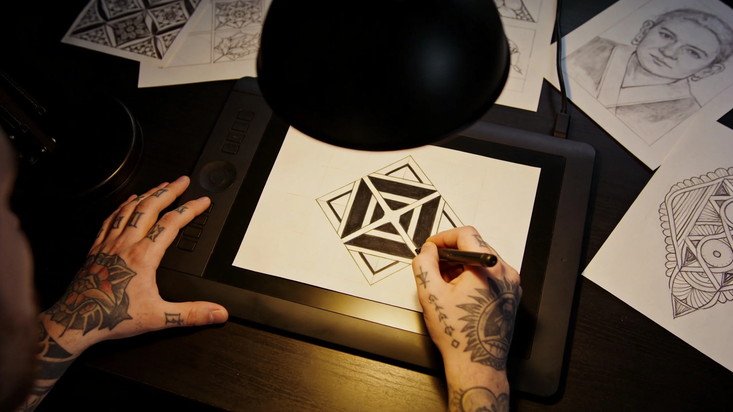 Tattoo Artist Website Options Comparison: Free vs Template vs Custom