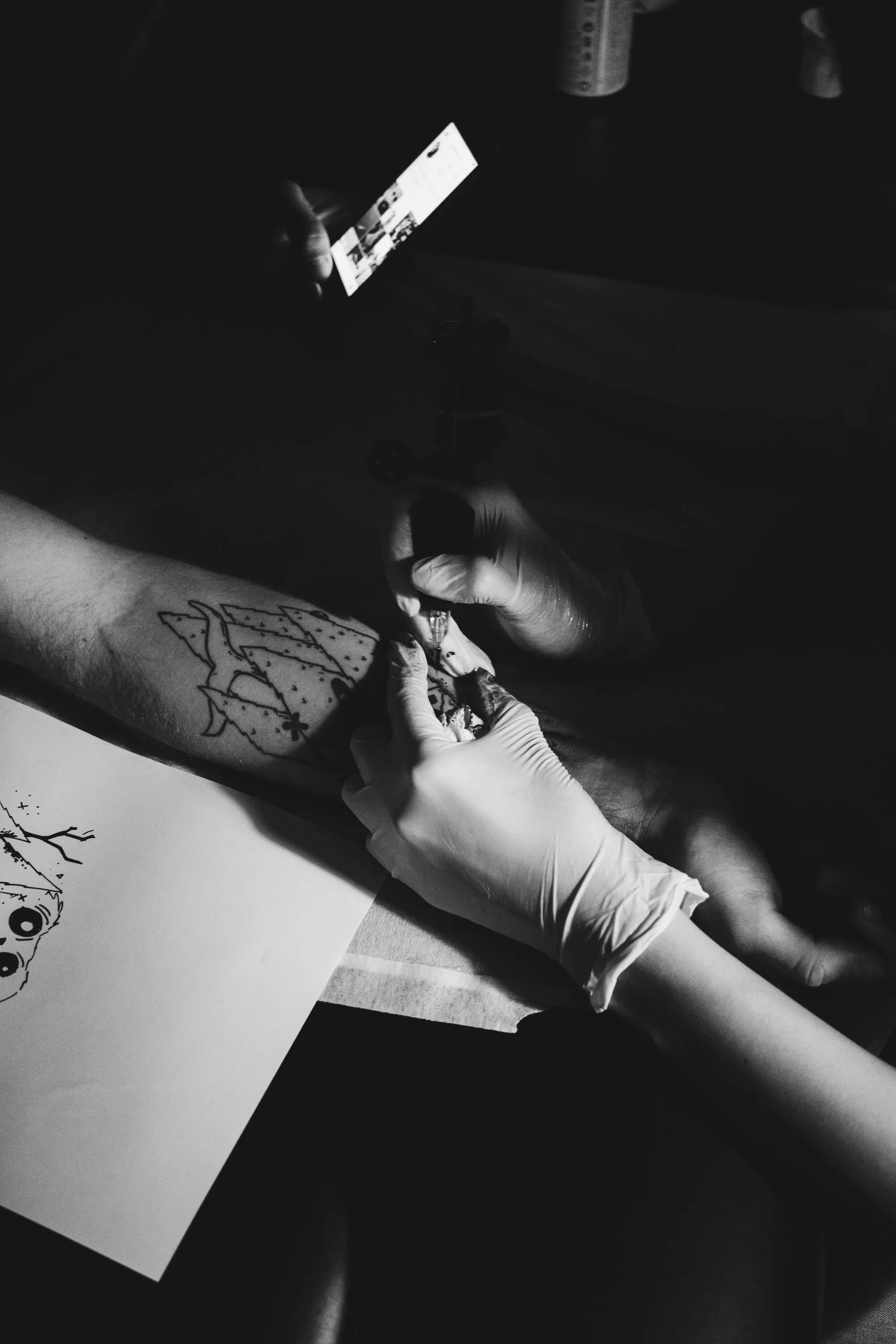 Face tattooing